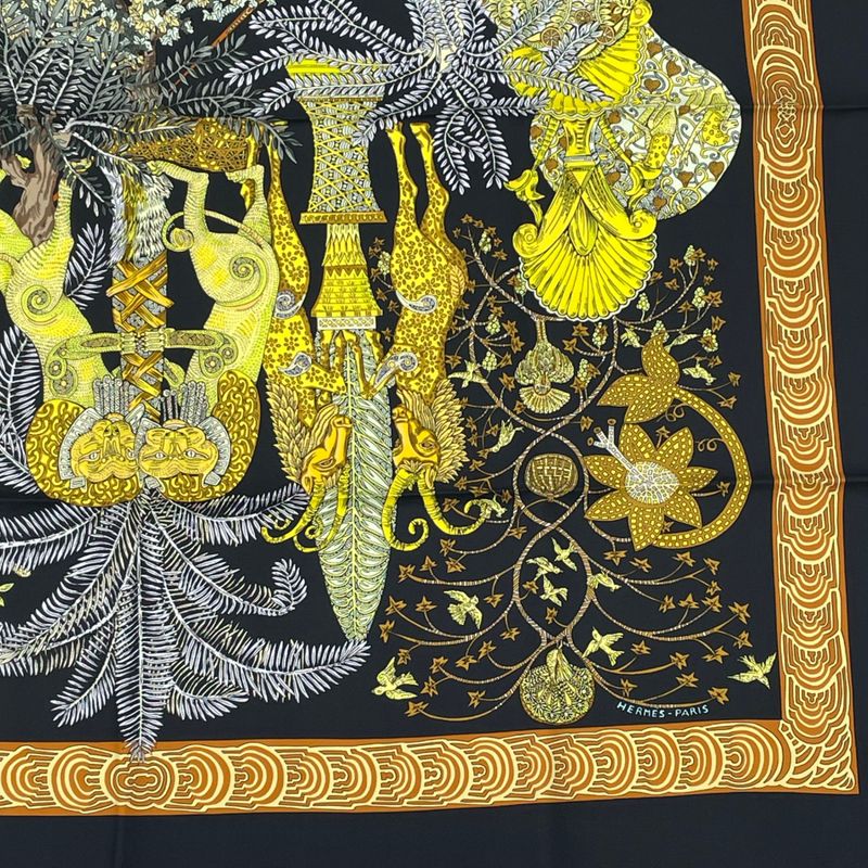 Hermes Carre 90 Les Legendes De L'arbre Wooden Legend Scarf Black