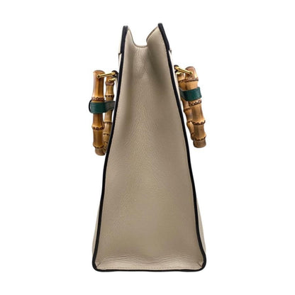 Gucci Tote Bag Diana Bamboo 655658 Leather Double G Beige Gold Hardware Gucci