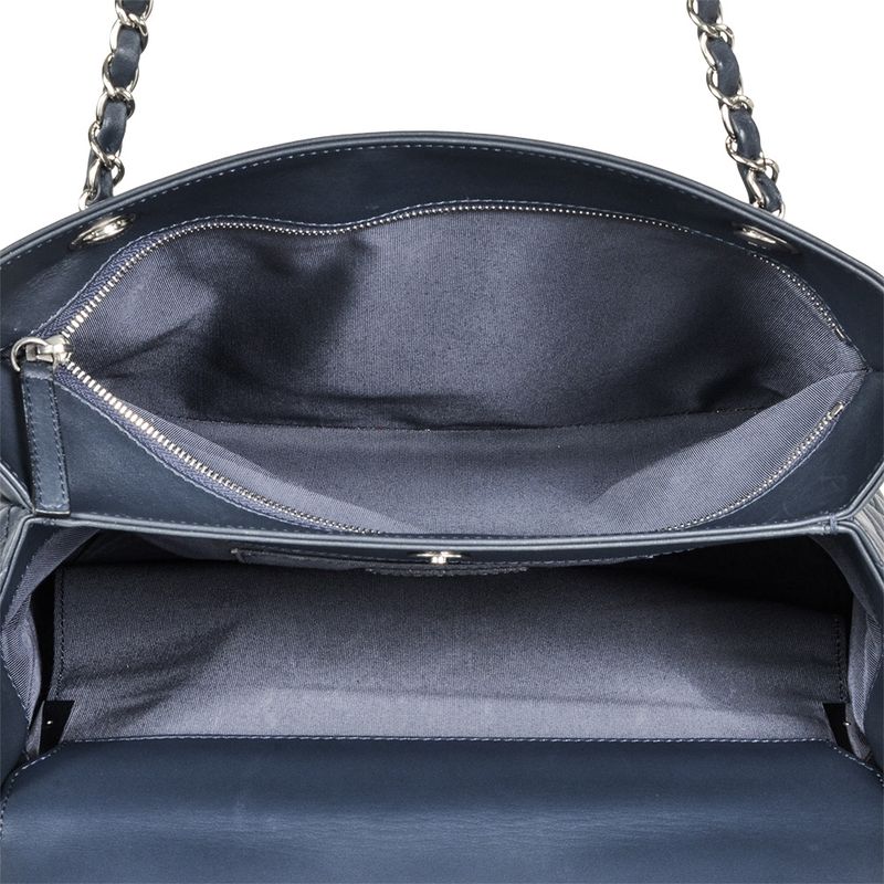 Chanel Matelasse Chain Tote Leather Navy Silver Hardware Coco Charm