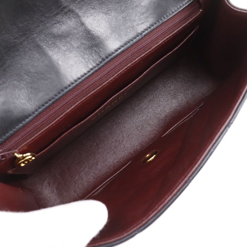 Chanel Diana 22 Chain Shoulder Matelasse Vintage A01164 Lambskin Black Ladies