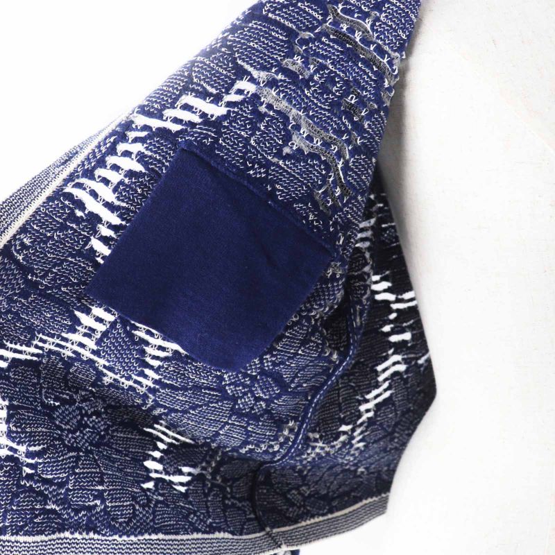 CHANEL P63038 Coco Mark And Floral Pattern Openwork Knit Cardigan With Coco