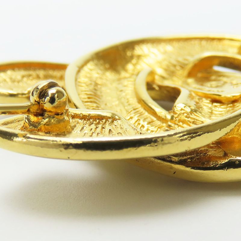 Chanel Brooch Matelasse Stitching Coco Mark Metal Gold Plated Accessory Small