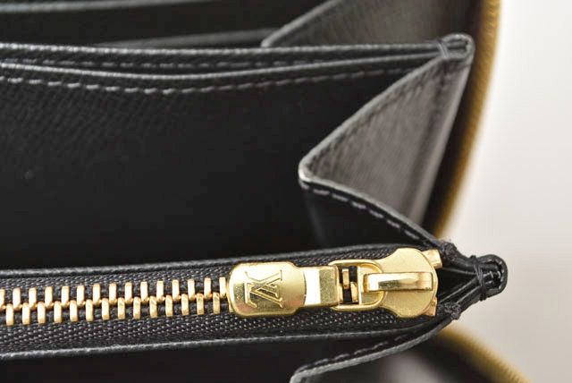 Louis Vuitton Wallet Long Wallet Zippy Wallet Monogram Giant Reverse M67687