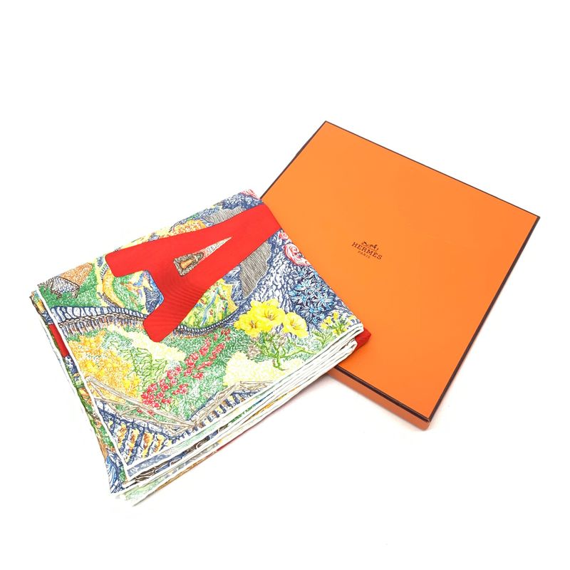 Grade Rare Hermes Carre 90 Carre Geant Elefseria 100% Silk Scarf With Box