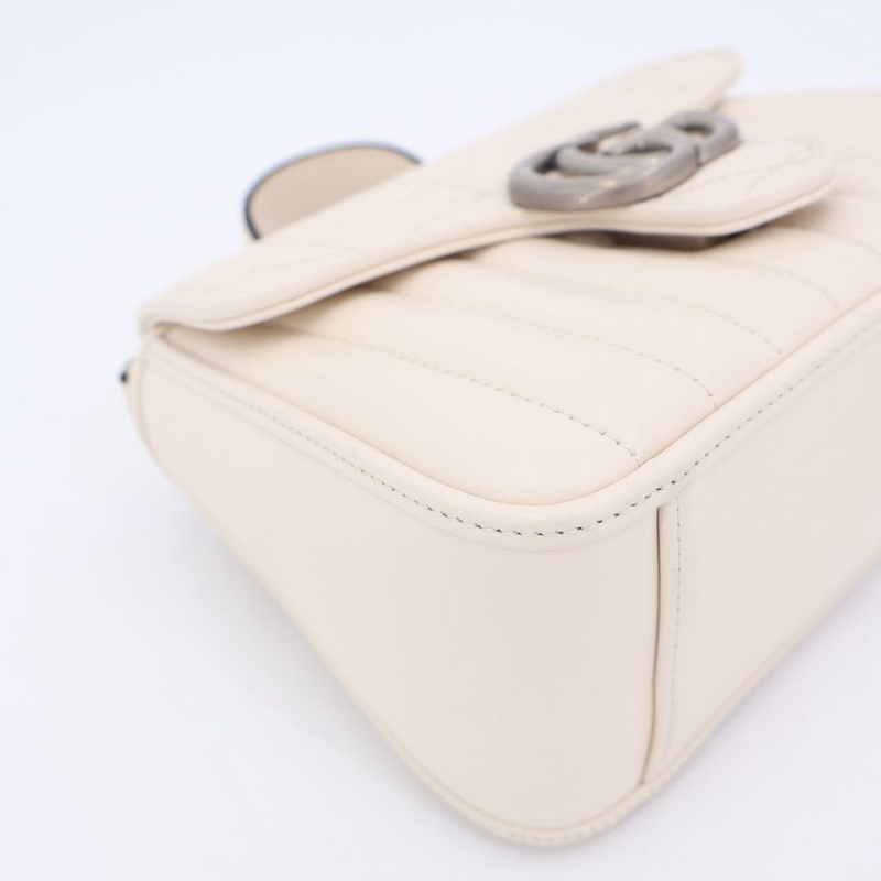 Gucci GG Marmont Series Mini Handbag 583571-um8an-9022