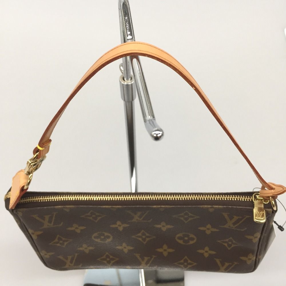Louis Vuitton Pouch Monogram Accessoire