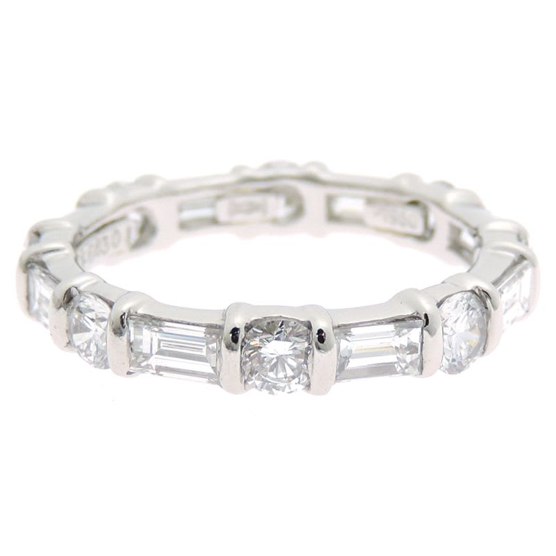 Harry Winston Round Emerald Cut Bar Set Ring
