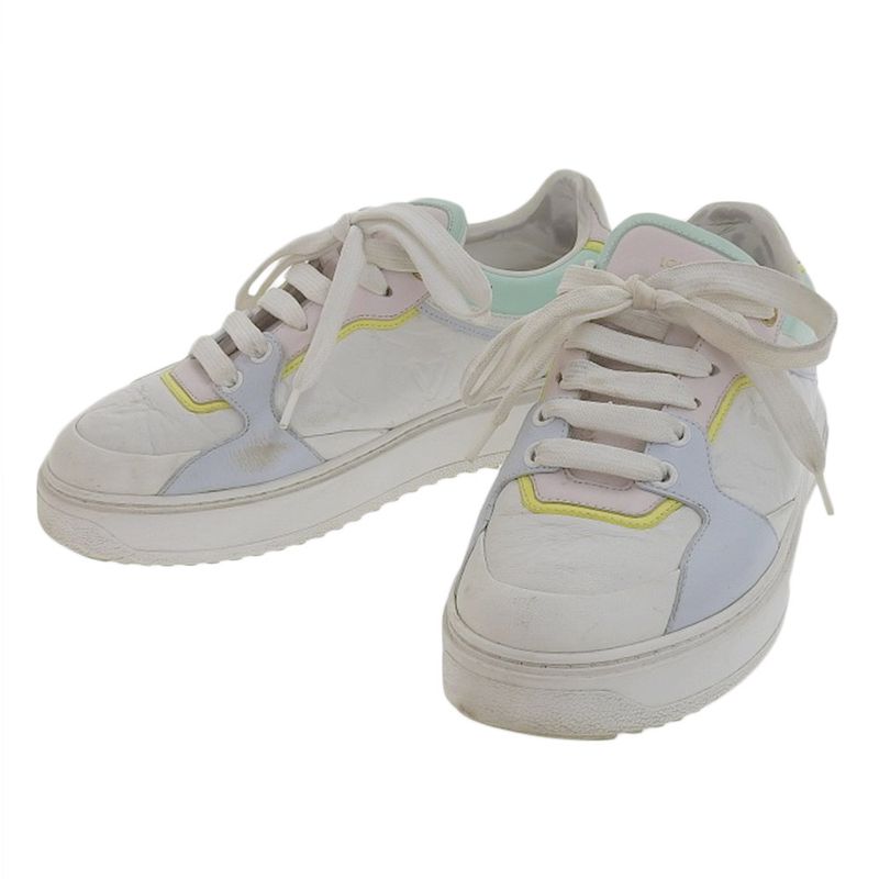 Outside Louis Vuitton 2022 Item Time Outline Leather Sneakers 38 24cm (9.45in)