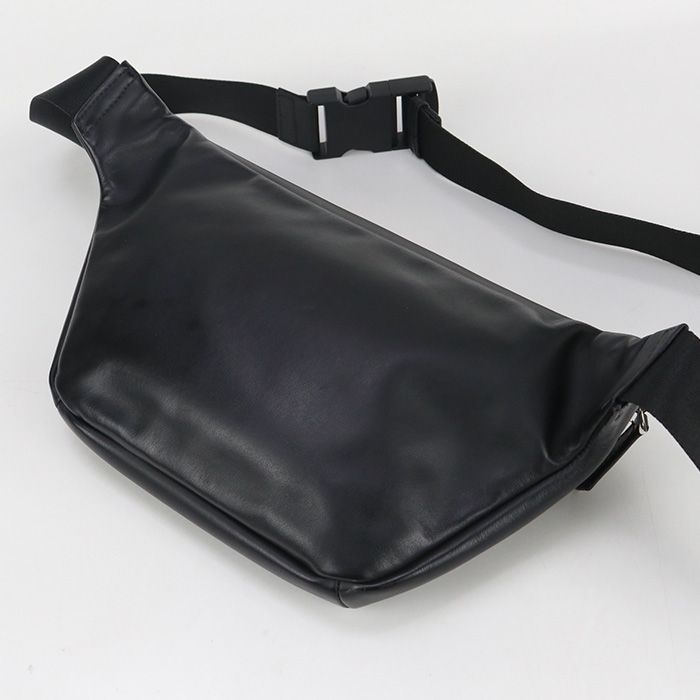 Fendi Belt Bug Monster Bugs Eye 7va434 A72K Body Bag Leather Men's