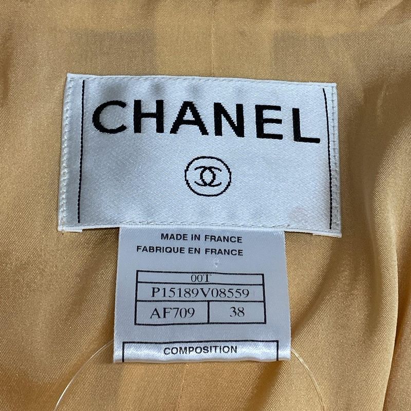 Chanel Jacket Size 38 M Women's P15189 Light Orange Long Sleeves / Spring /