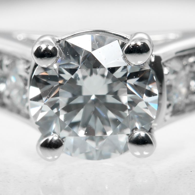 [van Cleef & Arpels] Van Cleef & Arpels Romance Solitaire 0.41ct Vvs1/d/3ex