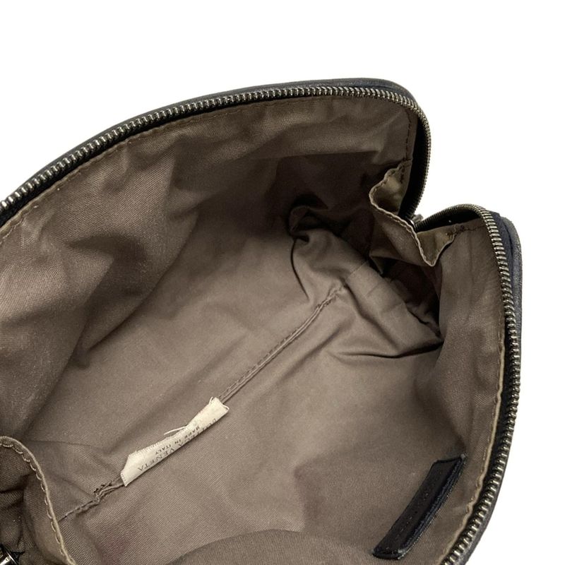 Bottega Veneta Pouch Intrecciato Black Leather