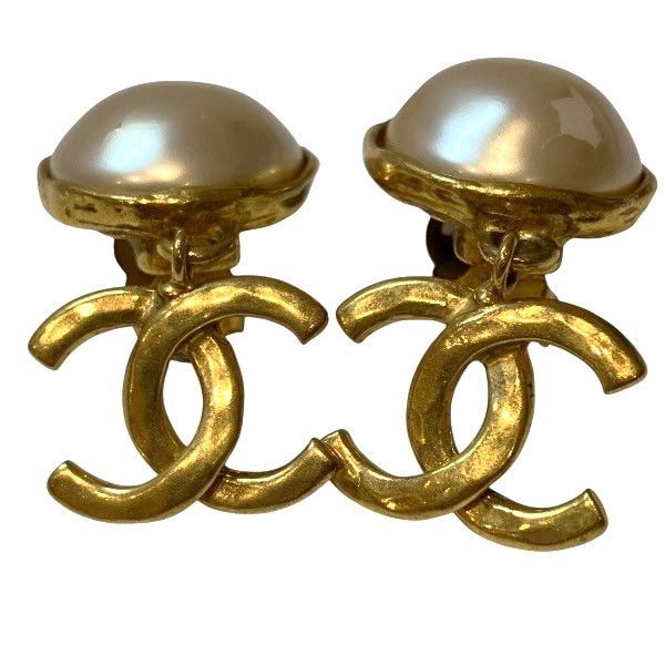 Chanel Coco Mark 93P Faux Pearl Gold Branded Accessories Earrings Ladies