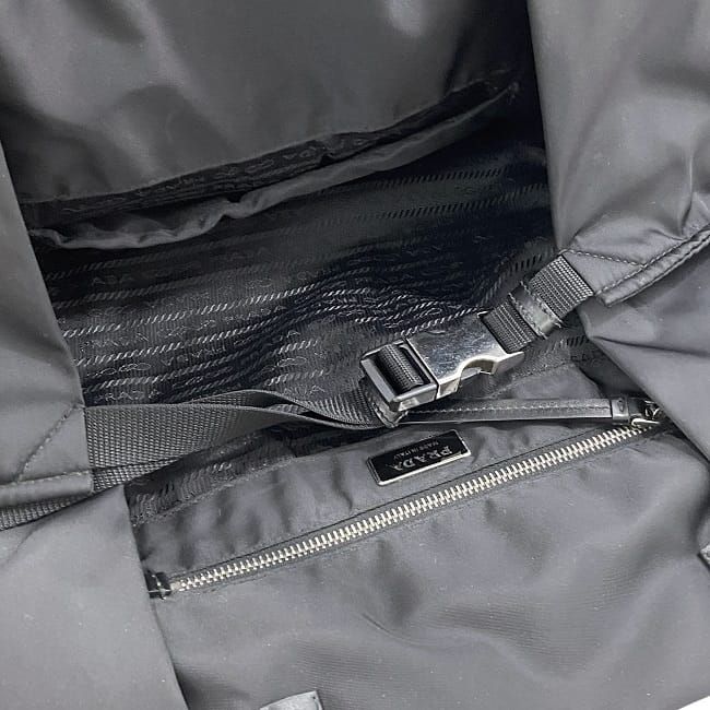 Prada Tote Bag Black NERO Excellent Condition Nylon Leather Preowned 255