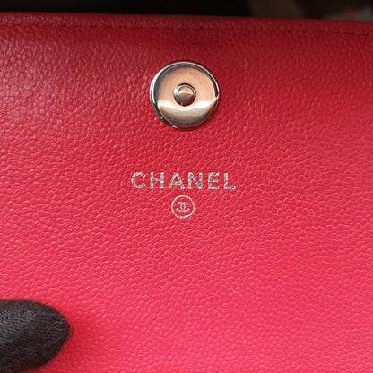 Chanel Square Matelasse Red Caviar Skin A84310 24950330