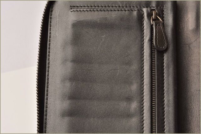 Bottega Veneta Long Wallet Travel Case Bottega Veneta Round Zipper Closure