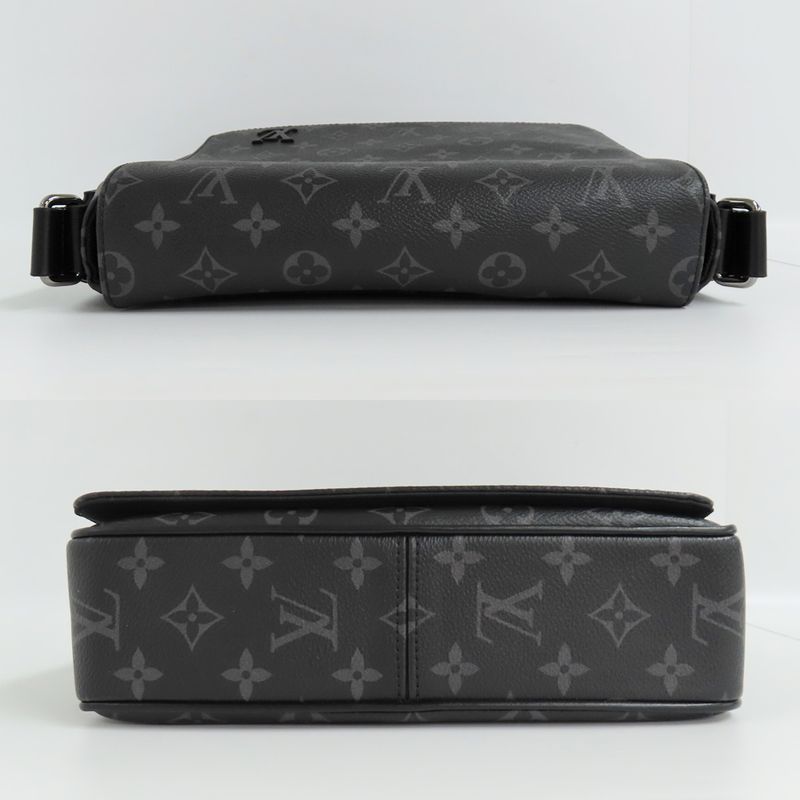 Louis Vuitton District PM NV3 M46255 Monogram Eclipse Shoulder-bag