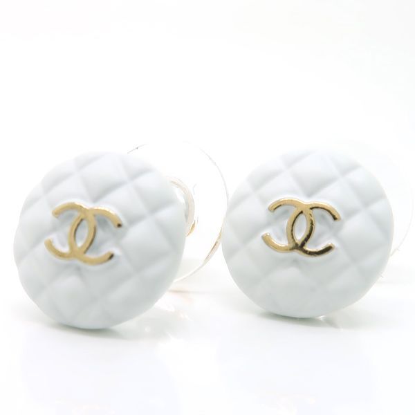 Chanel Earrings A19C Coco Mark Matelasse White Mini Chanel