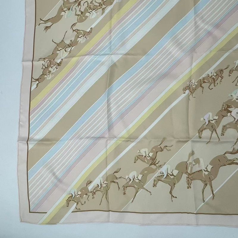Hermes Carre 90 LEA Courses Horse Racing Silk Scarf Beige