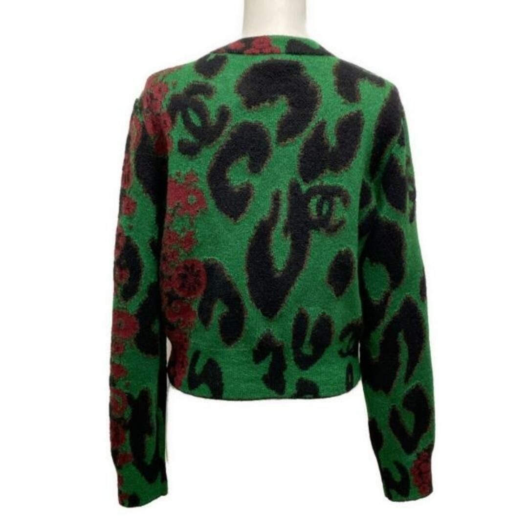 CHANEL 2023 Cashmere Animal Print Sweater CC Logo Top 36