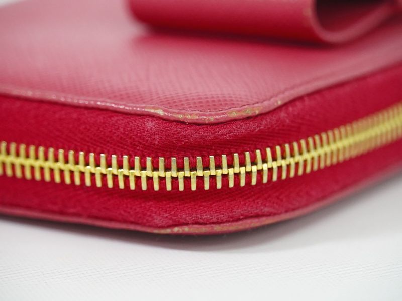 Authentic Prada Ribbon Round Zipper Long Wallet Long Wallet Leather Pink Wallet