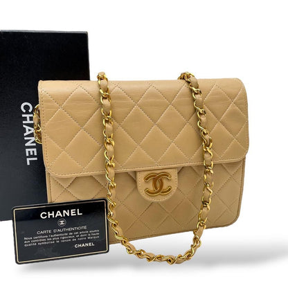 CHANEL Vintage Beige Lambskin Envelope Quilted Single Flap Bag Chain