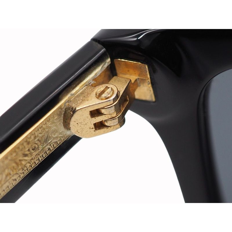 Gucci Eyewear Sunglass Es Square Shape Black Gold Plastic Acetate Frame