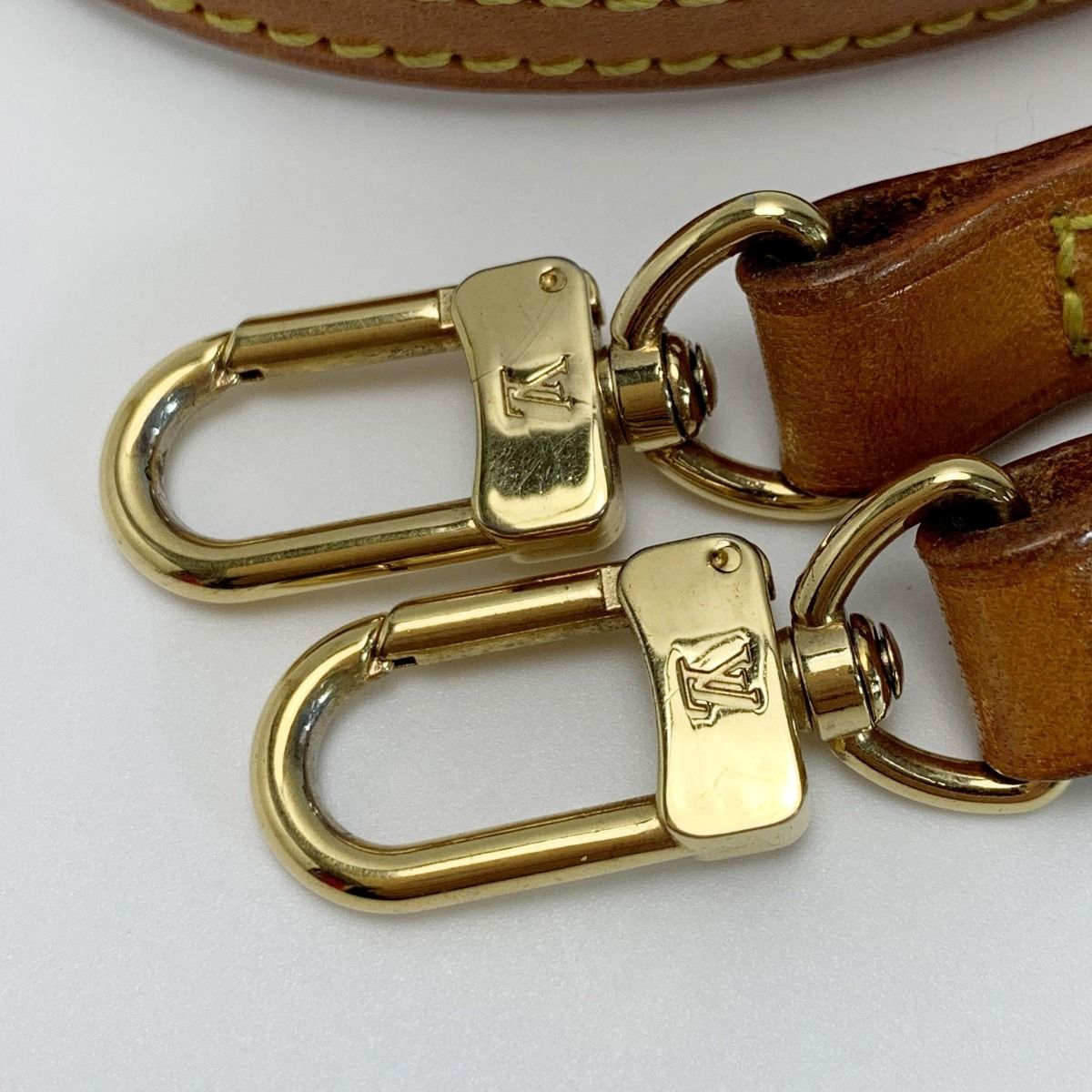 Louis Vuitton Leather Beige 120cm (47.24in) Shoulder Strap Bag Accessories