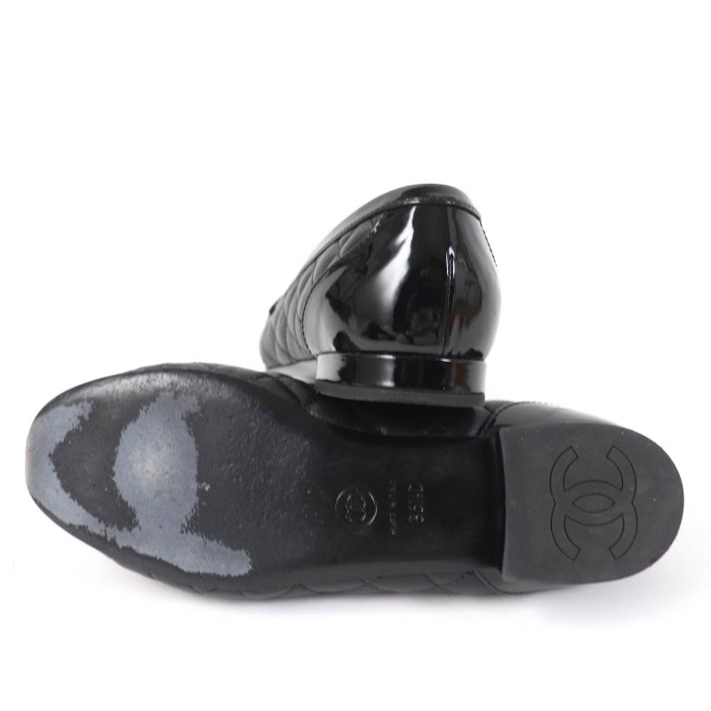 CHANEL 23B G45122 Coco Mark Matelasse Leather Patent Leather Flat Pumps Ballet