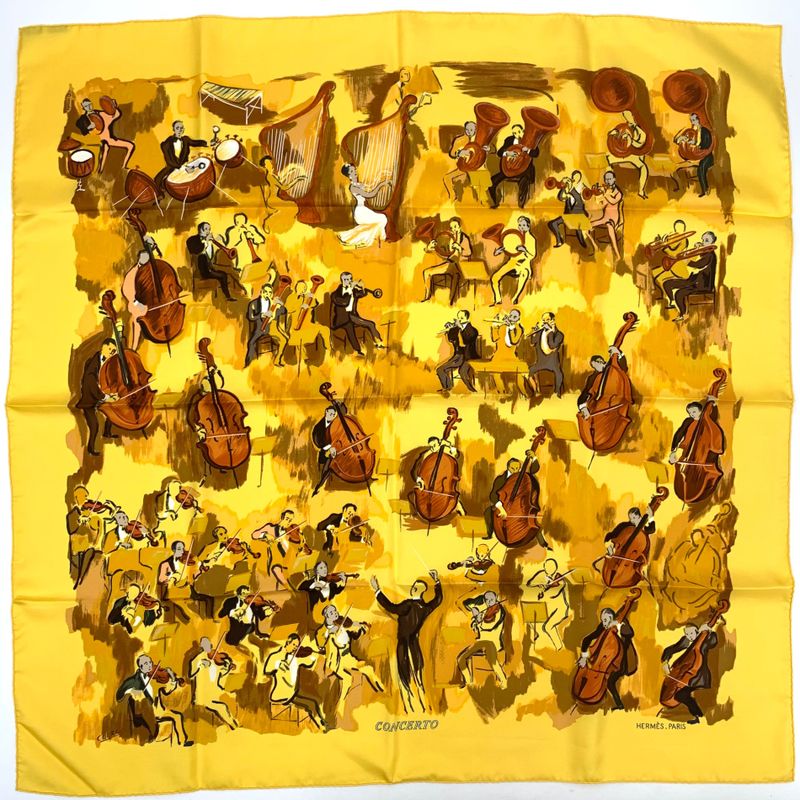 Grade Hermes Carre 90 Concerto Scarf Yellowish