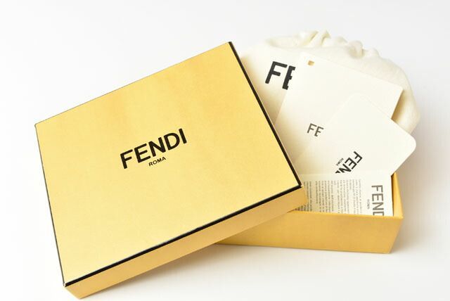 Fendi Wallet Mini Wallet Fendi Bifold Wallet 8m0387 A18B F0nvj Soft Leather
