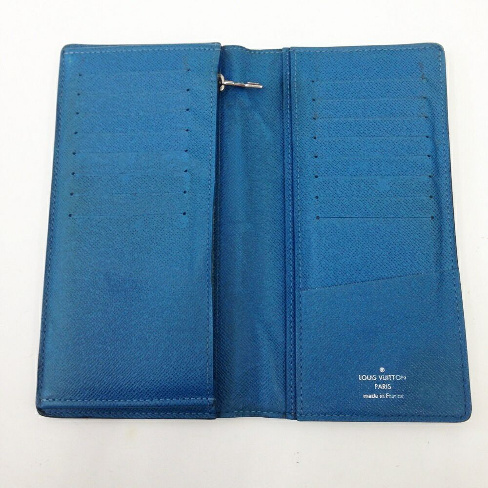 Louis Vuitton Portefeuille Brazza Long Wallet Taiga Leather Blue M32815 Blue