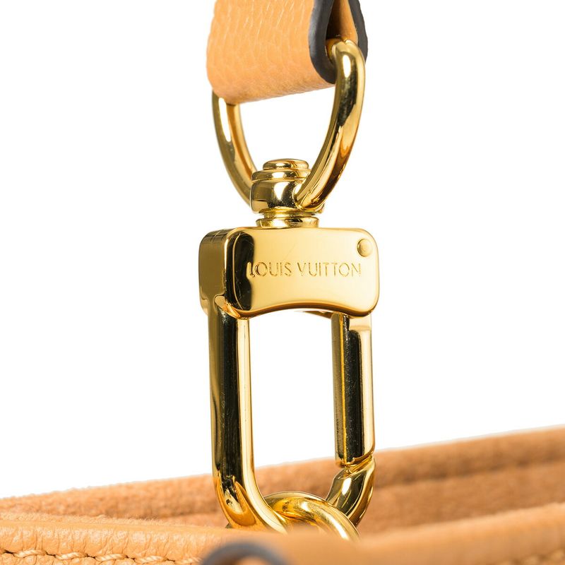 Louis Vuitton Tote Bag On The Go PM Beige