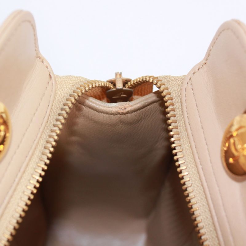 Chanel Matelasse Chain Calfskin Beige Shoulder Bag Gold