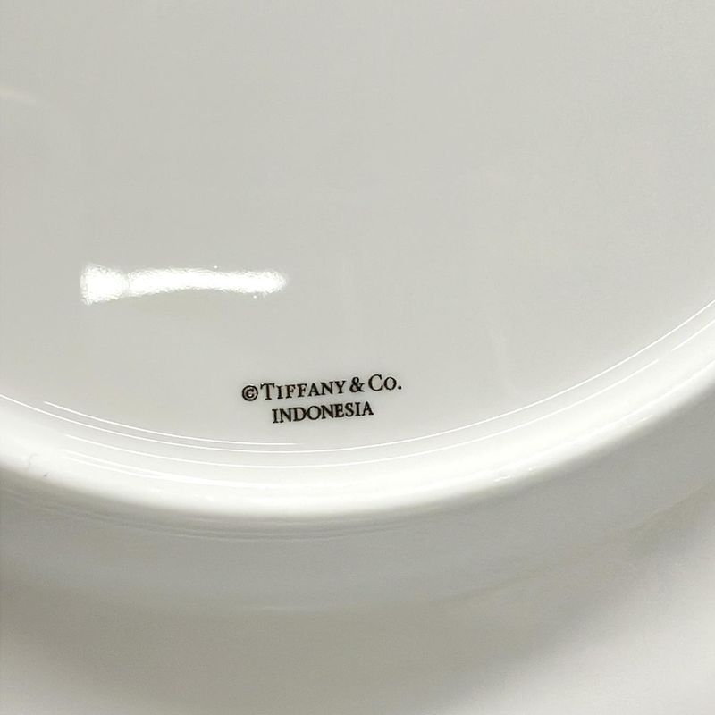 Tiffany & Co Like Dishes 5th Avenue White X Tiffany & Co Blue X Multi Plates X 2