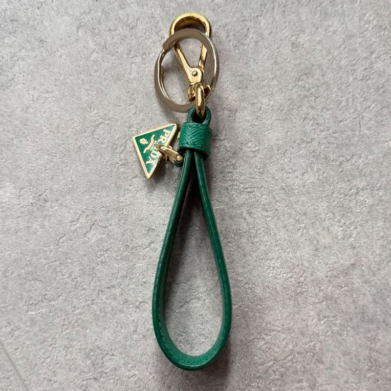 Prada Triangle Logo Plate Key Ring Key Holder Saffiano Leather 1pp142 Green