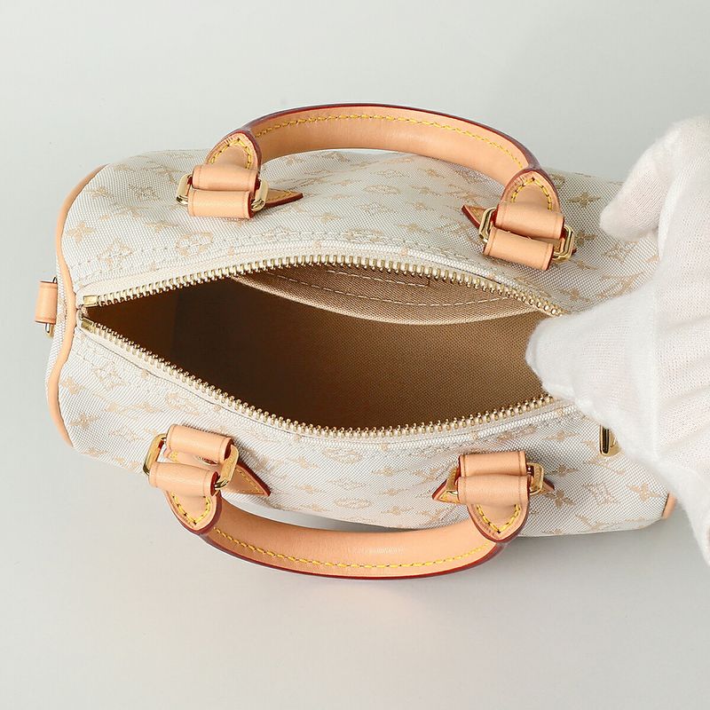 Louis Vuitton Speedy Bandouliere 20 Mastic Shoulder Bag