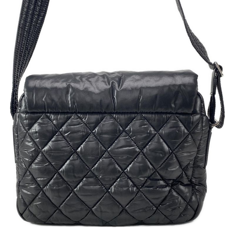 Chanel Shoulder Bag Coco Cocoon A48616 Black Silver Hardware Leather