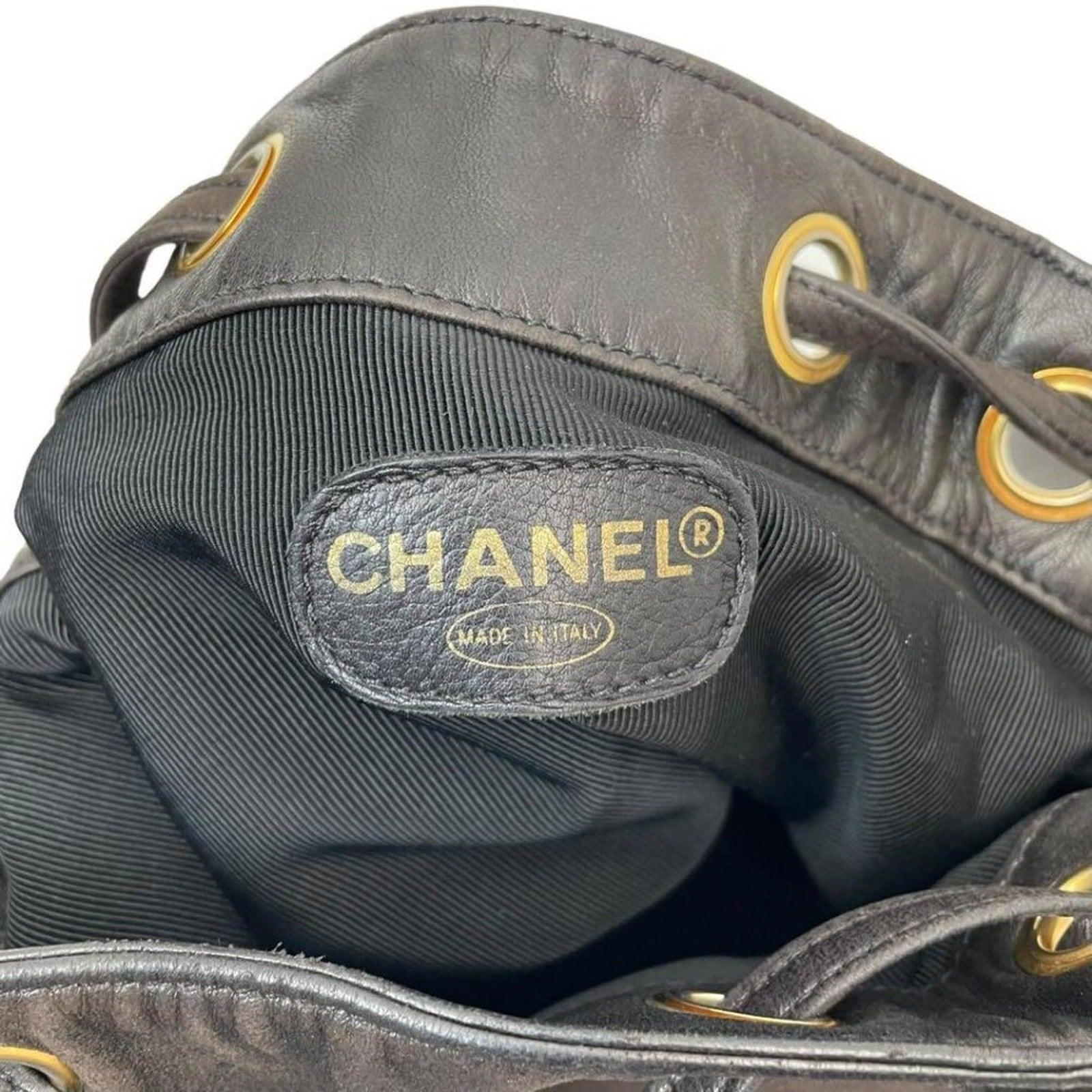 Authentic CHANEL CC Vintage Quilted Crossbody Bucket Tote Lambskin Shoulder Bag - The Reluxe