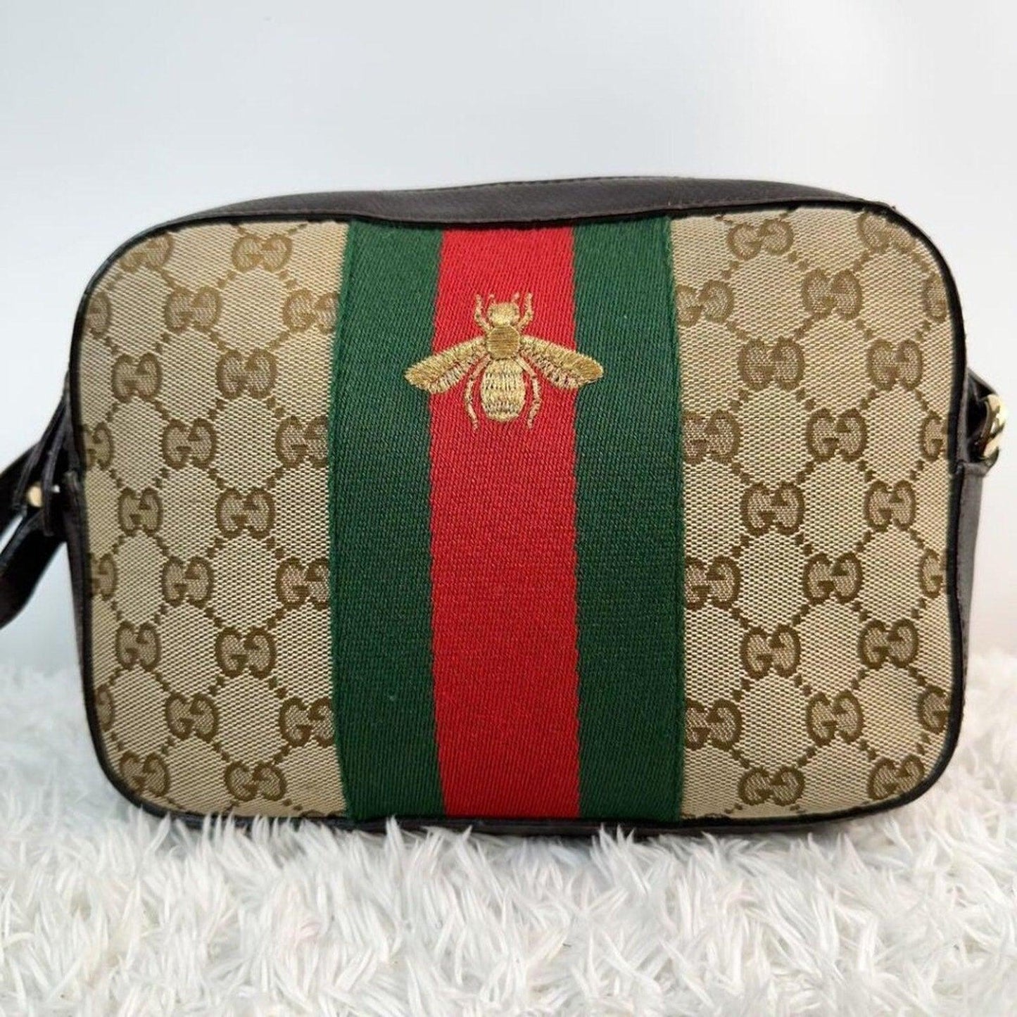 Authentic Gucci GG Sherry Bee Web Canvas Crossbody Bag Shoulder Bag Camera Bag - The Reluxe