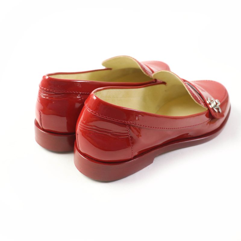 CHANEL G30708 Round Toe Patent Leather Loafers With Coco Mark Hardware Red