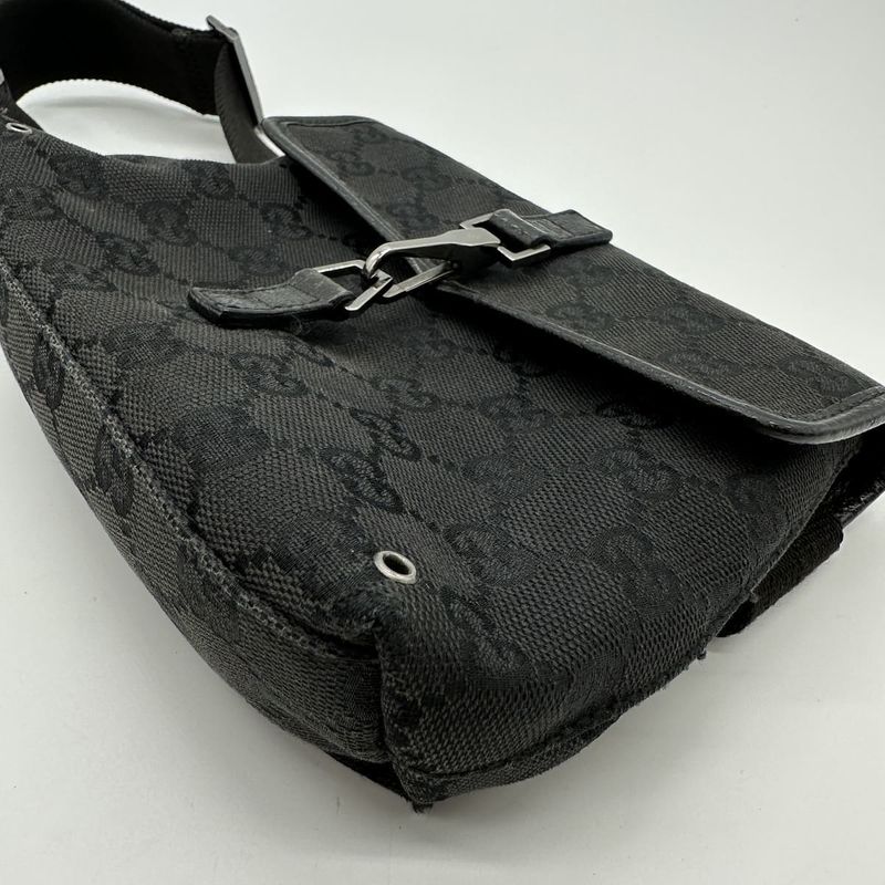 Gucci 92543 GG Canvas Waist Pouch Body Bag Black Women Men Fashion