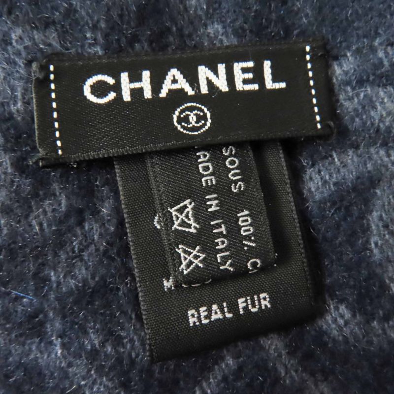 CHANEL 17B Orillag 100% Cashmere-lined Scarf With All-over Coco Mark On The