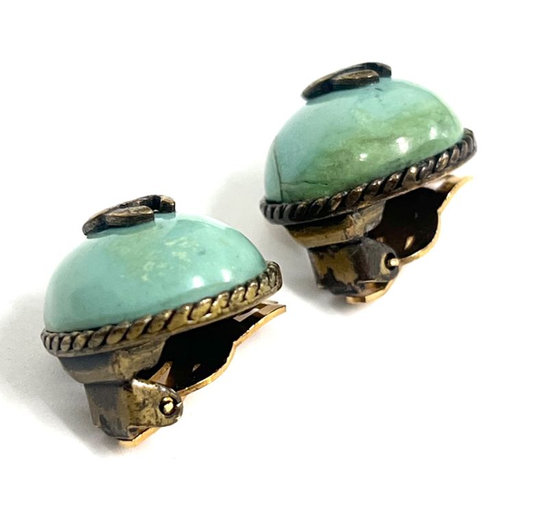 Chanel Earring CC Logo Emerald Green 34ka602