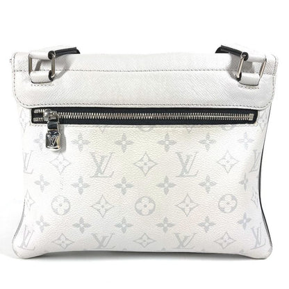 Louis Vuitton Shoulder Bag Flap Messenger M30411 Taiga Leather White