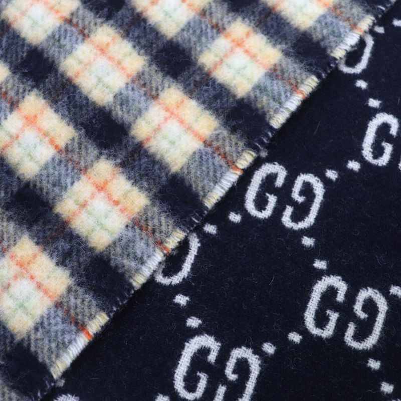 Gucci 597527) Wool 100 Checked GG Pattern Reversible Scarf Scarf With Fringe