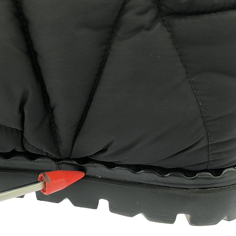 Prada - Triangle Logo Quilted Short Snow Boots - 36 1 2 - Black - Women's