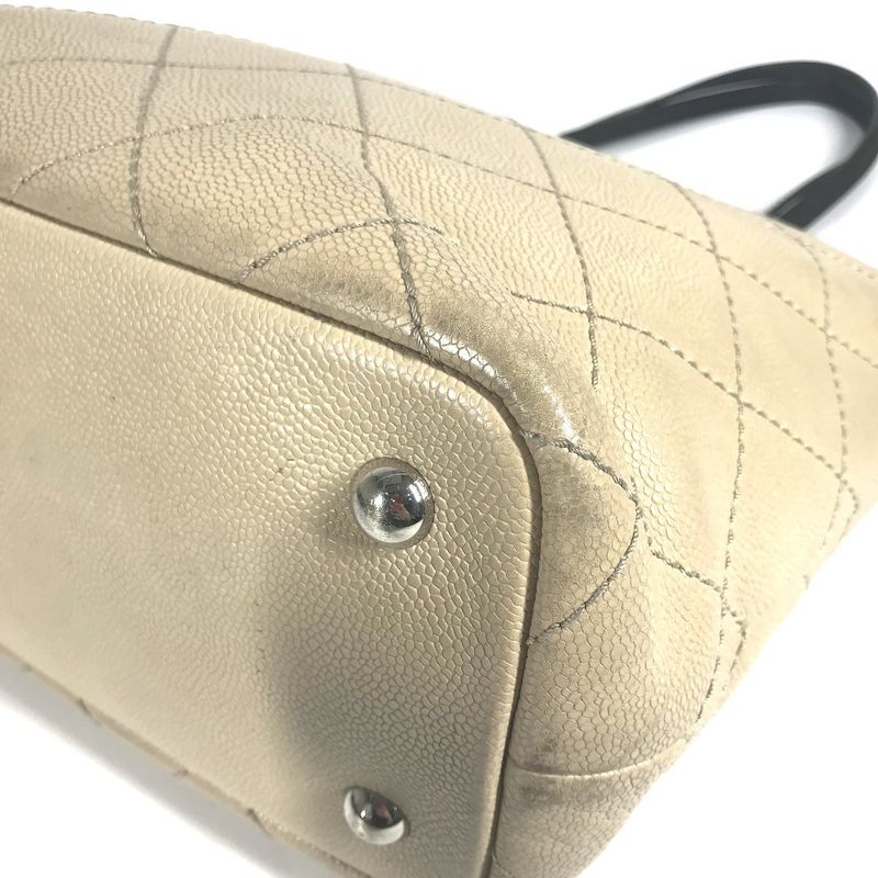 Chanel Shoulder Bag On The Road Matelasse Quilted Bicolor A92211 Caviar Skin