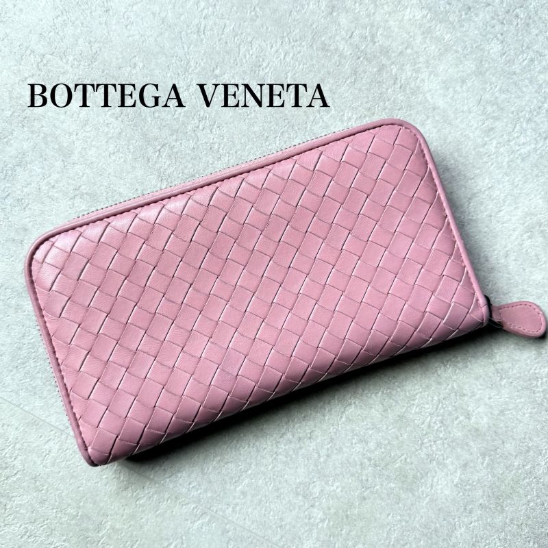 Bottega Veneta Round Zipper Long Wallet Intrecciato Pink Long Wallet Calf