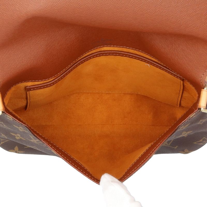 Louis Vuitton Musette Tango Short Monogram Shoulder Bag Monogram Canvas M51257